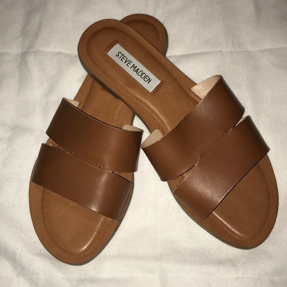 Steve Madden slides
